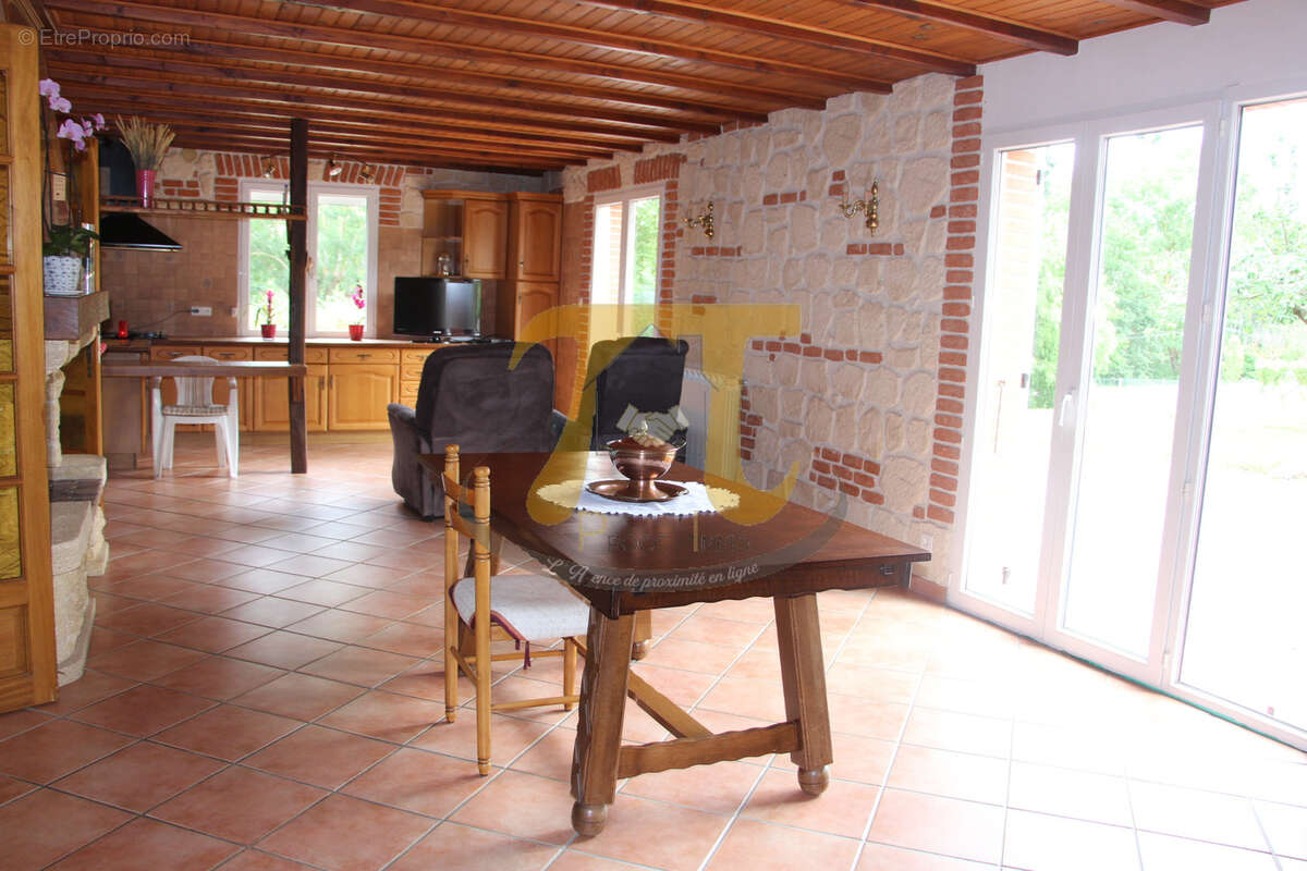 Maison à CARAMAN