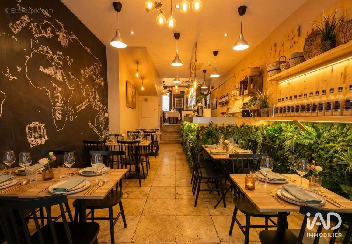 Photo 2 - Commerce à MARSEILLE-1E