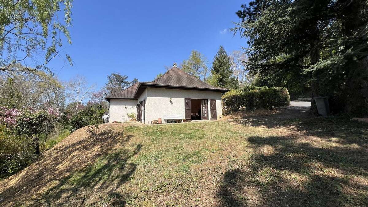 Photo 2 - Maison à CHARBONNIERES-LES-BAINS