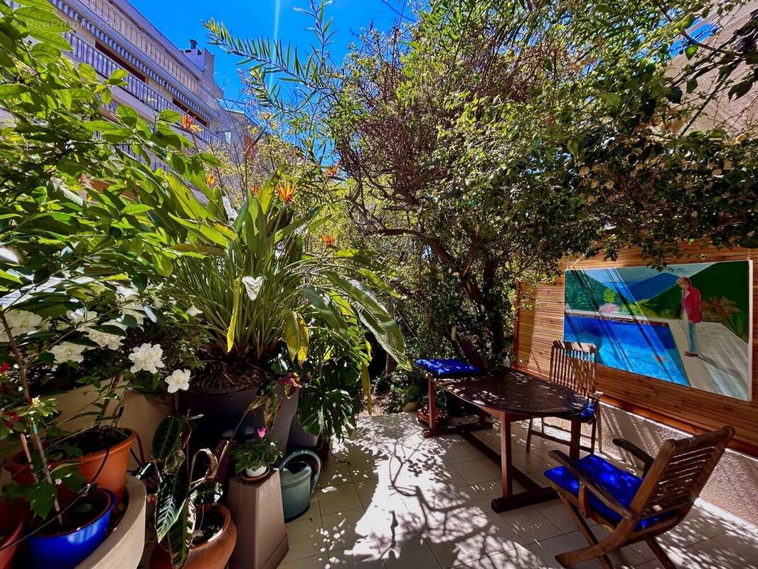 Appartement à CANNES