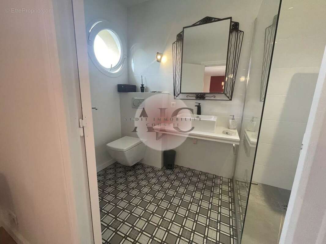 Maison à MONTAUROUX