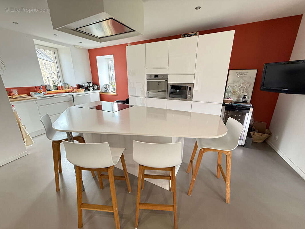 Maison à SAINT-POL-DE-LEON