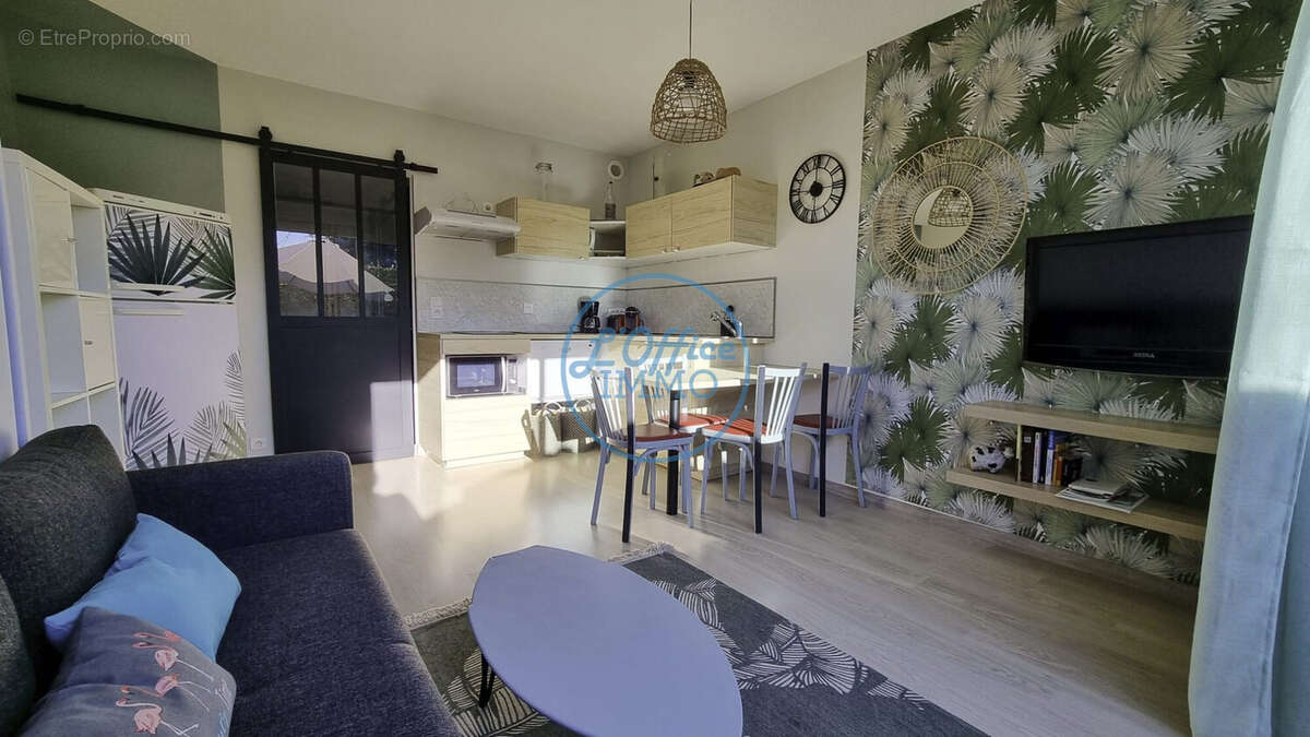 Appartement à HYERES