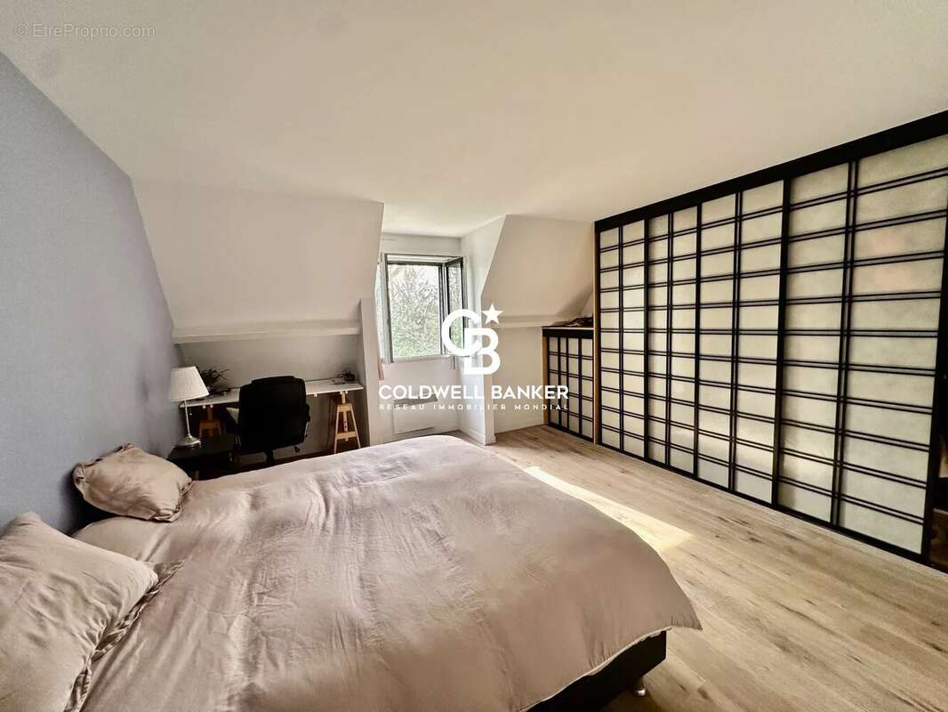 Maison à LE VESINET