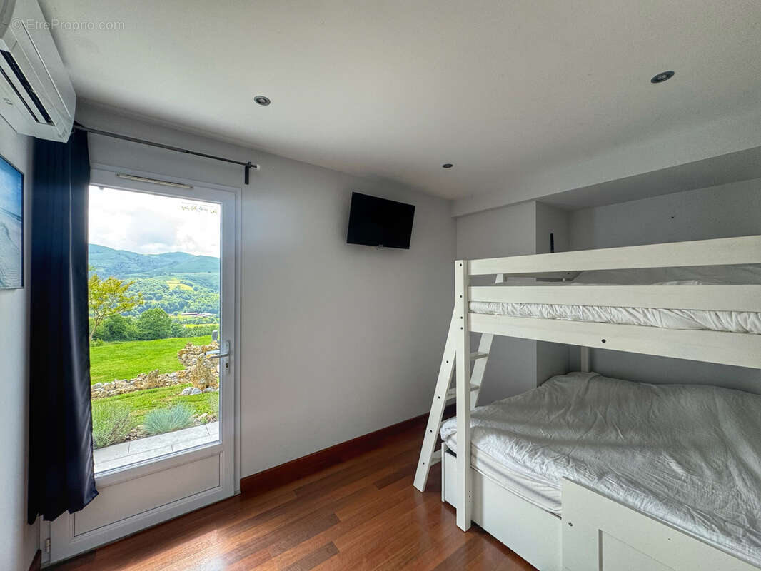 Maison à SAINT-JEAN-PIED-DE-PORT