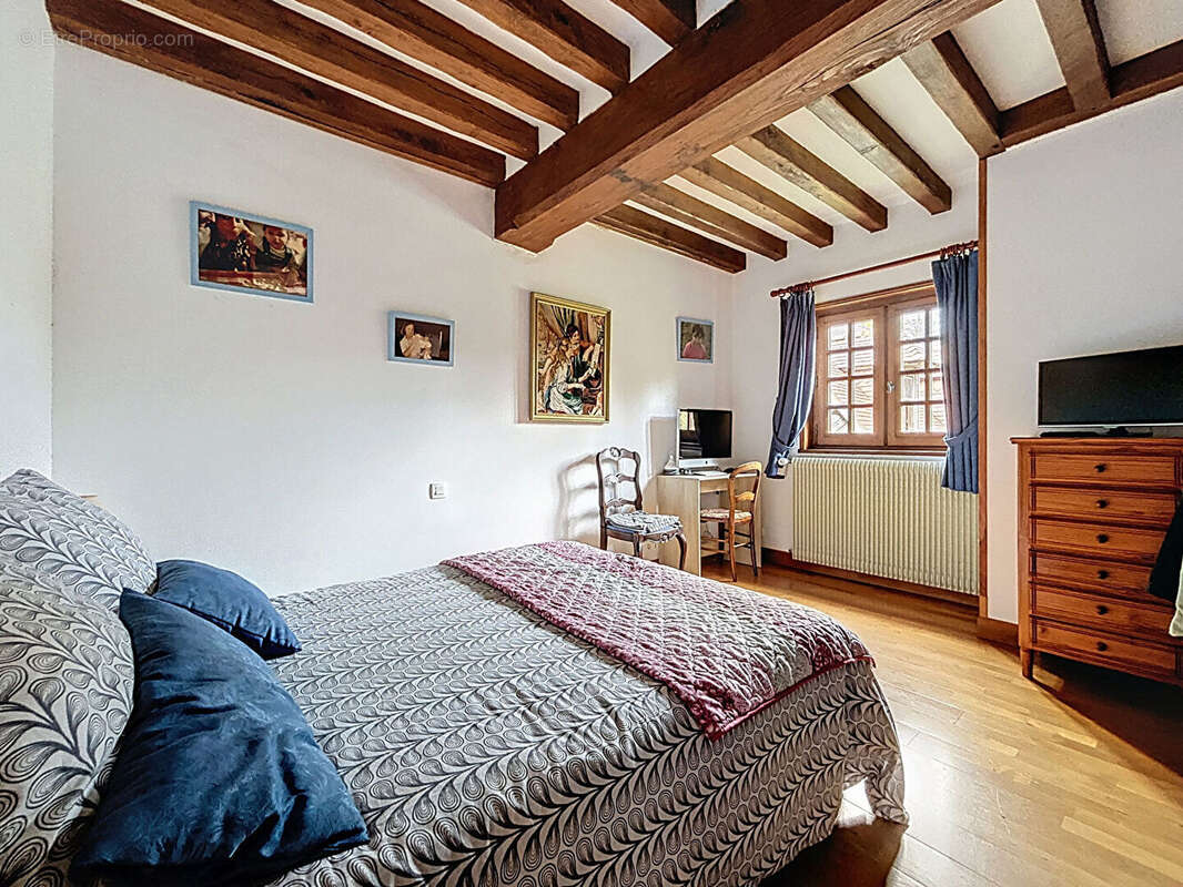 Maison à SAINT-PIERRE-SUR-DIVES