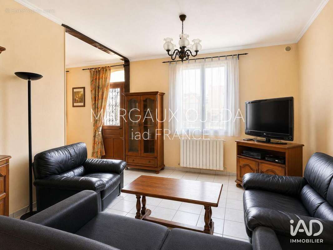Photo 3 - Maison à NESLES-LA-VALLEE