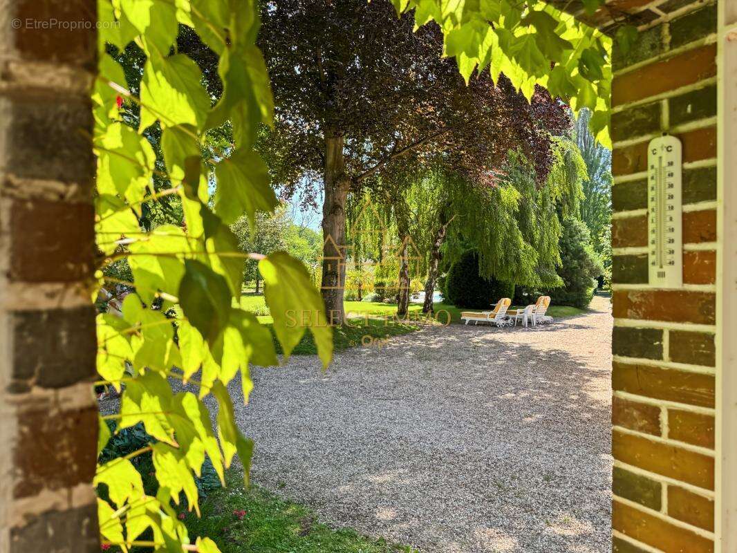 Une propriété d’exception avec dépendance sur une presqu'île aux portes de Paris - photo 24