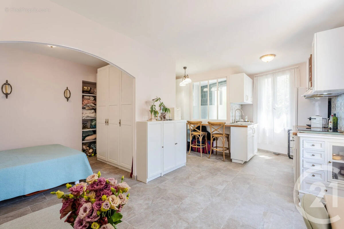Appartement 35 m² à Nice  - photo 2
