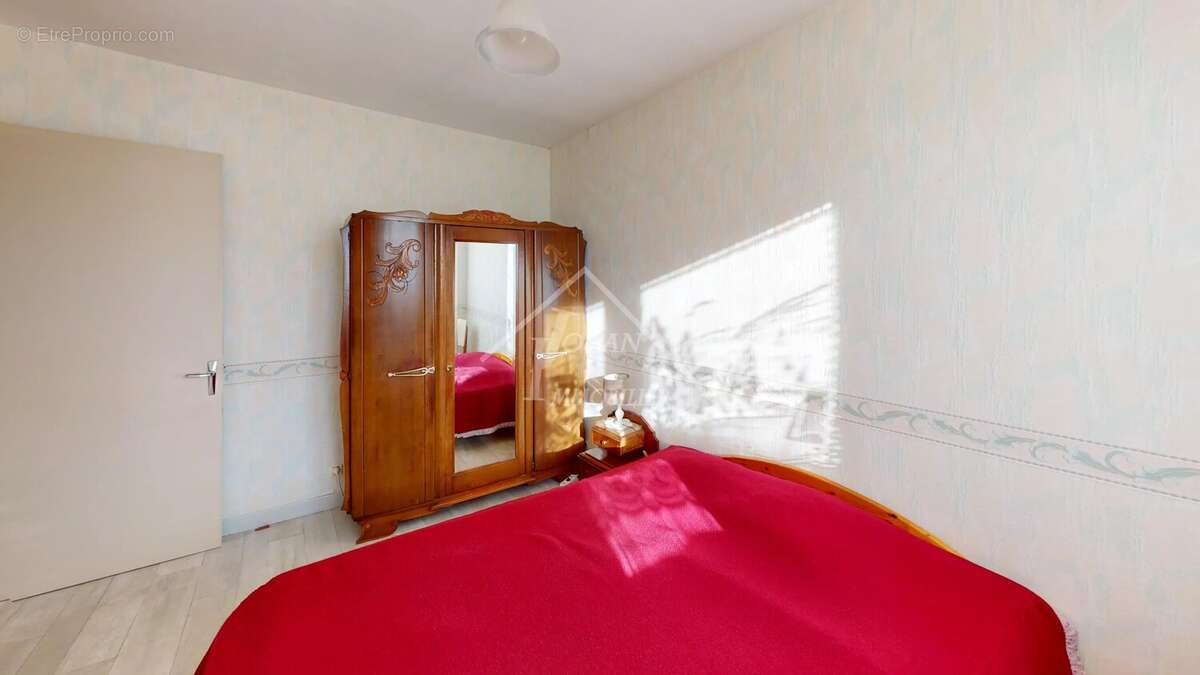 Maison à VARENNES-SUR-ALLIER