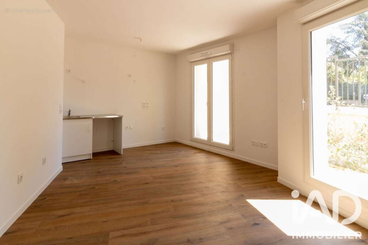 Appartement 40 m² à La Frette-Sur-Seine  - photo 2