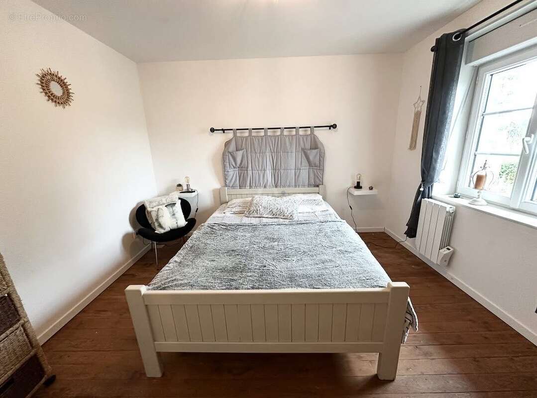 Maison à SAINT-GERMAIN-DE-CLAIREFEUILLE