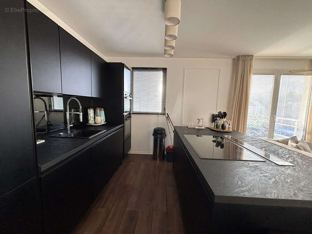 Appartement à EPINAY-SUR-SEINE
