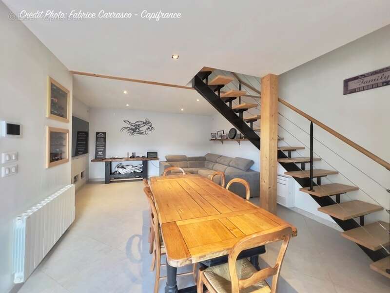 Maison à SAINT-BONNET-PRES-RIOM