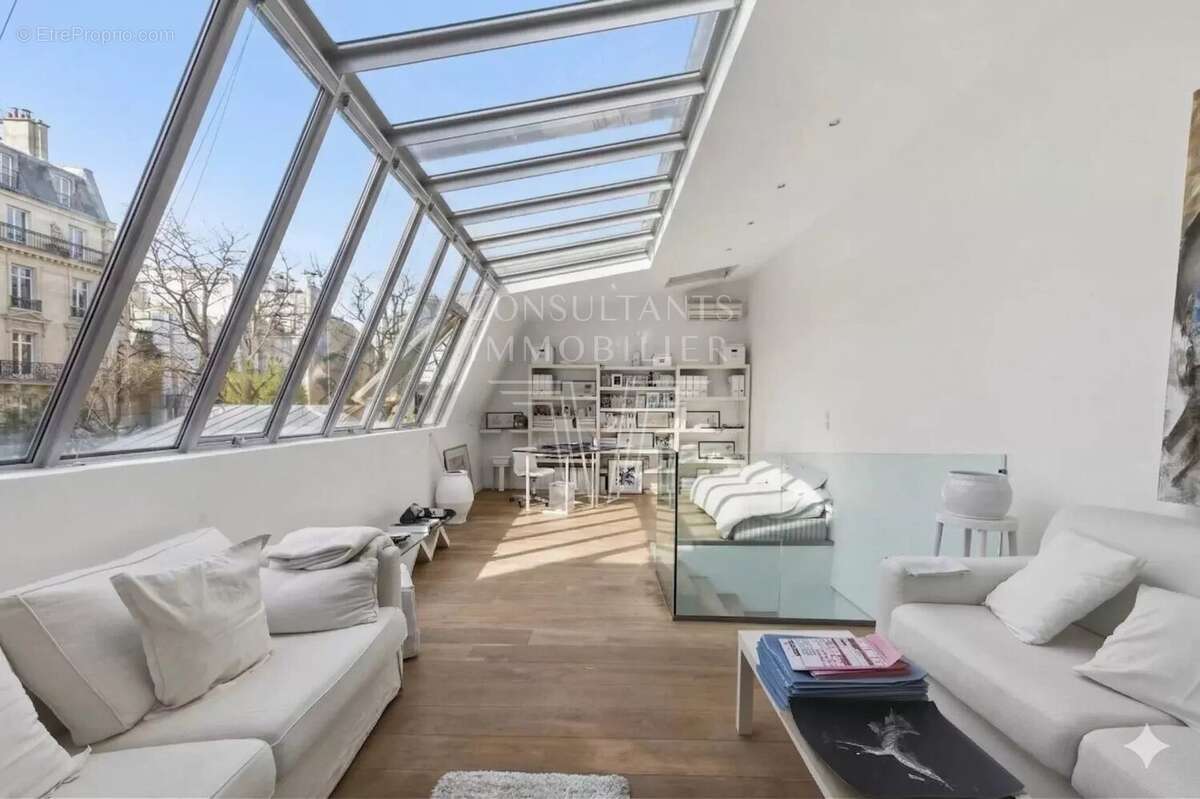 Maison à PARIS-15E