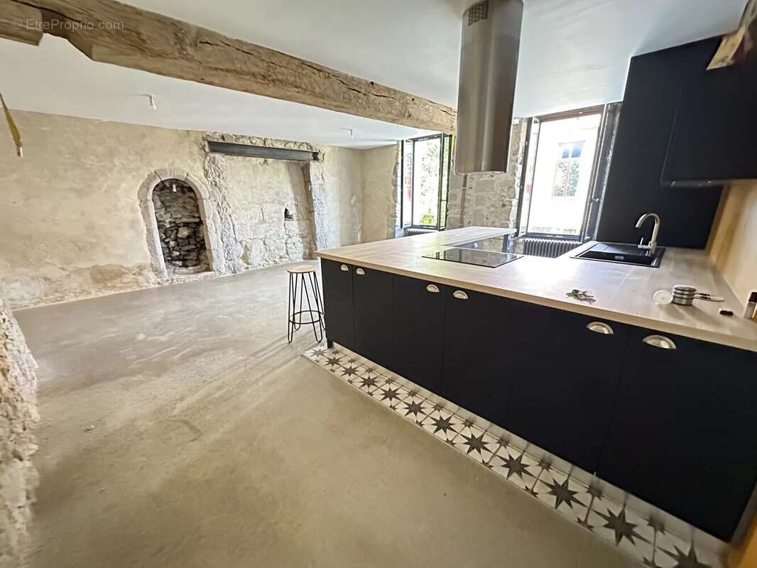 Maison 130 m² à Bressuire  - photo 7