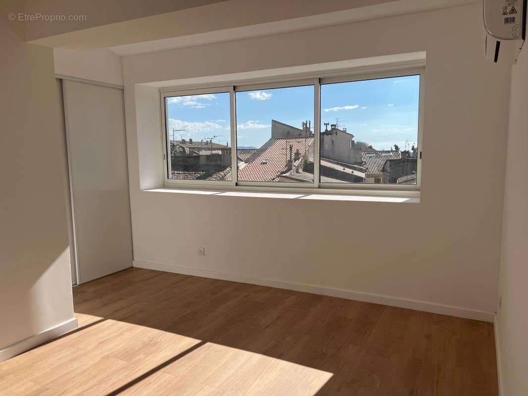 Appartement à VENCE