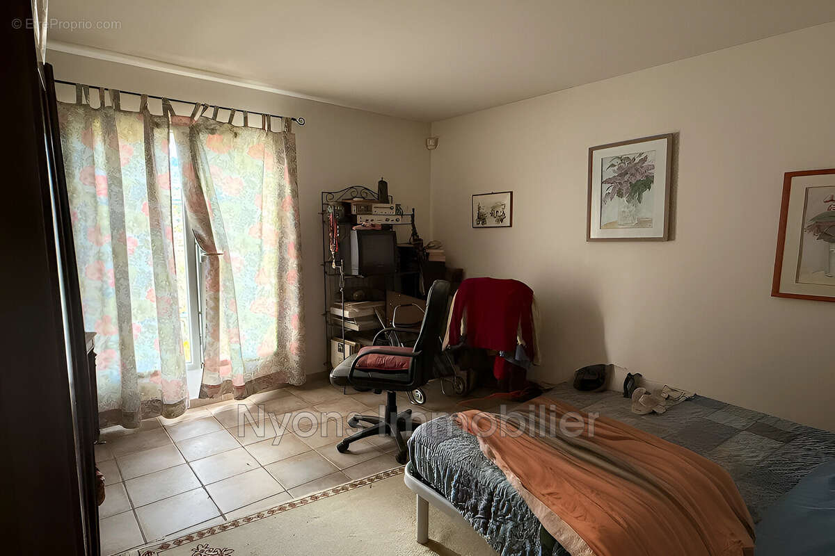 Maison à BUIS-LES-BARONNIES