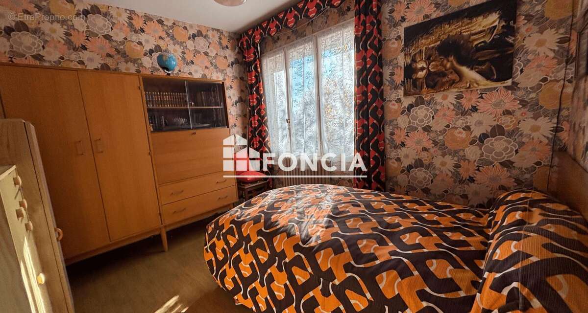 Maison à SILLE-LE-GUILLAUME