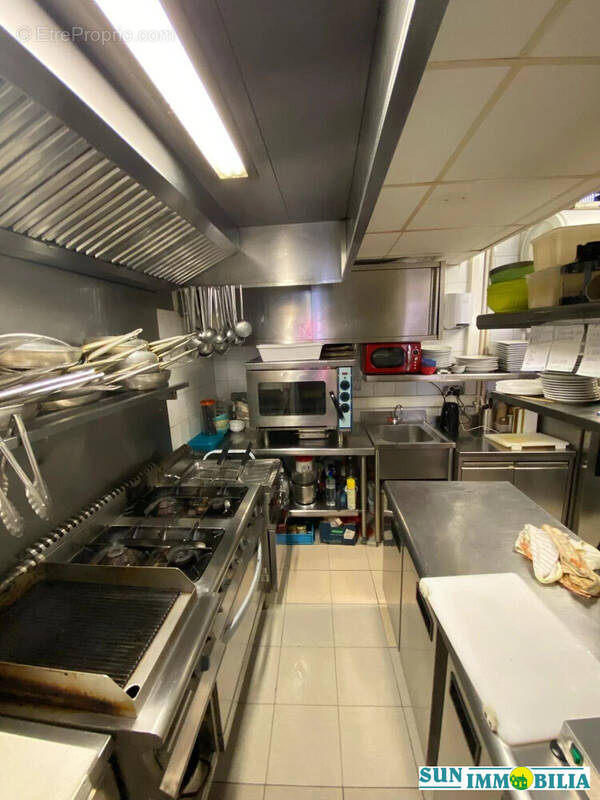 Autre à SAINT-LAURENT-DU-VAR