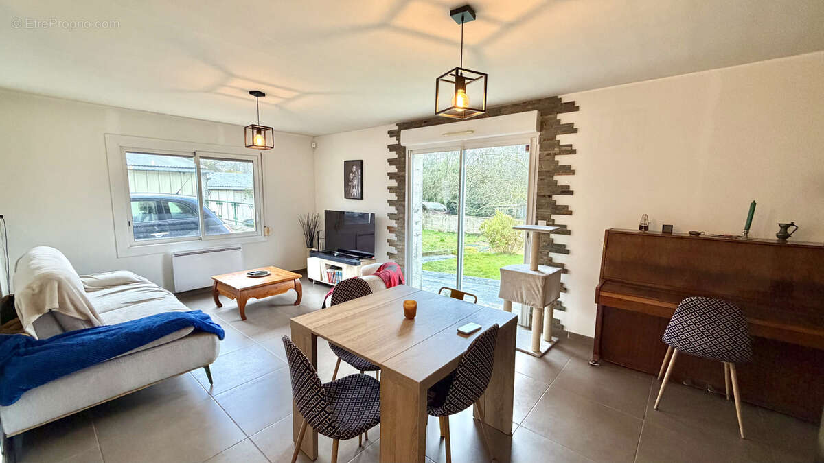 Maison à VERN-D'ANJOU