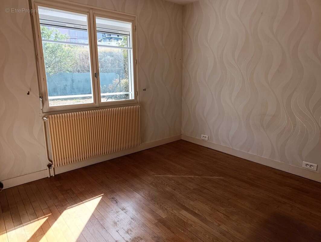 Maison 91 m² à Montbard  - photo 4