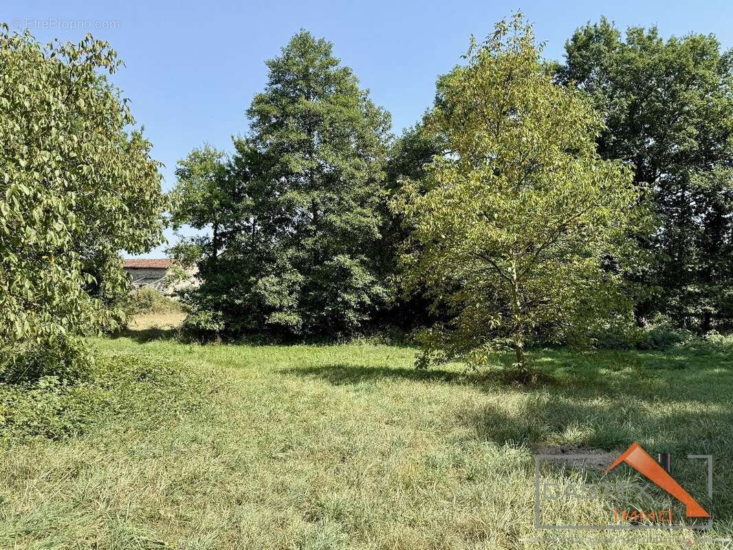 Maison à LESTELLE-DE-SAINT-MARTORY