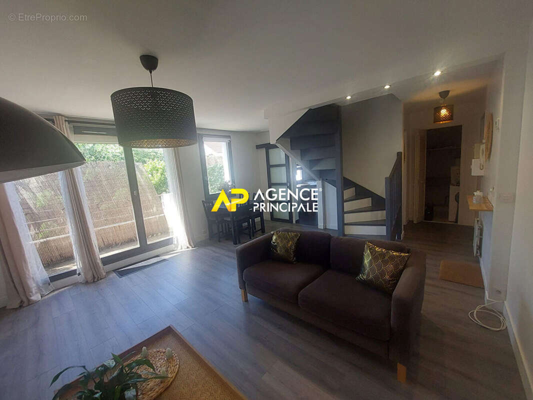Appartement à BEZONS