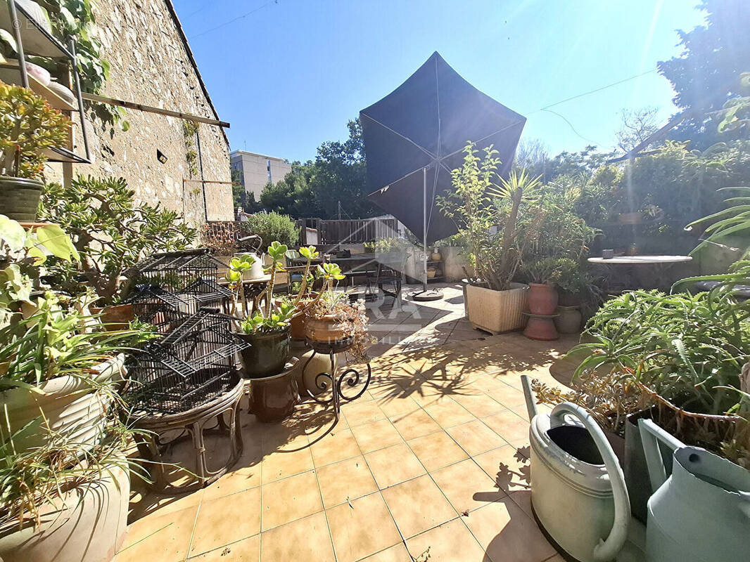 Appartement à MARSEILLE-10E