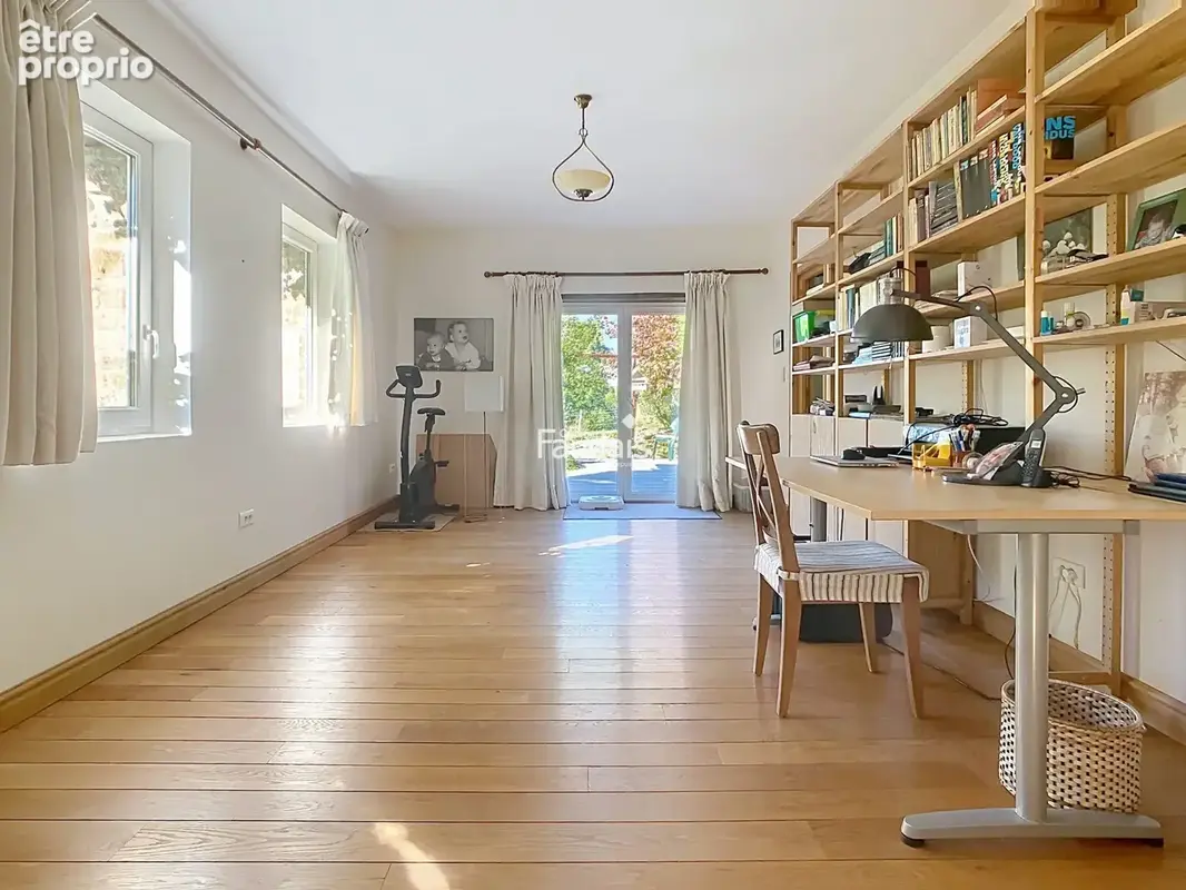 Maison 8 pièces 240 m² à vendre à Cerisy-La-Salle (50210) - photo 5