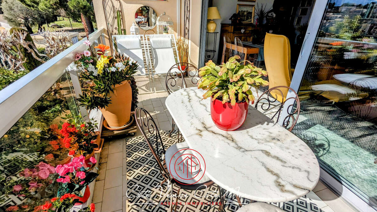Vence   dernier étage   2 pièces avec toit-terrasse et vue mer panoramique - photo 10