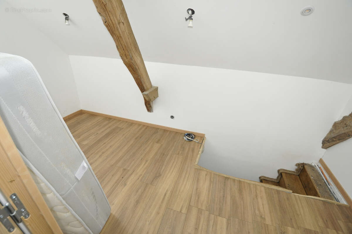 Maison à LA PORCHERIE