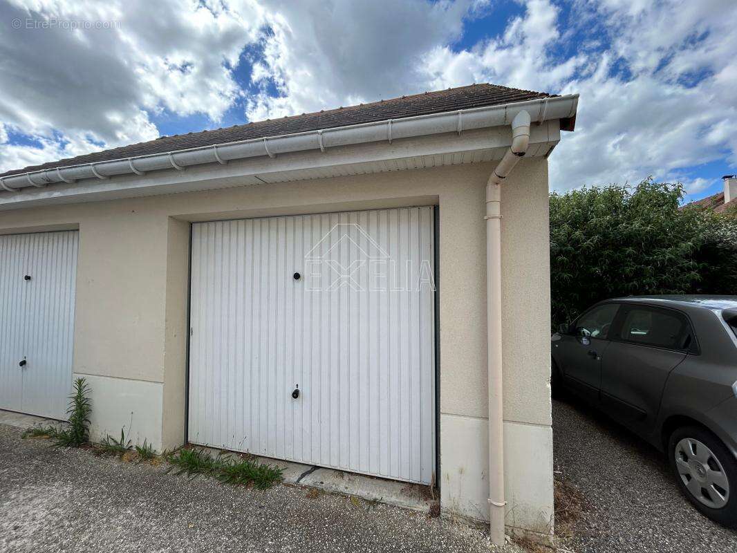 Maison à FRENEUSE