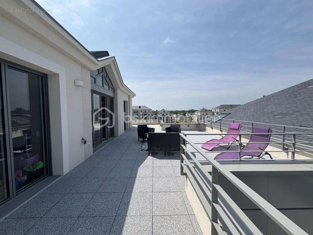 Appartement à SAINT-CYR-SUR-LOIRE