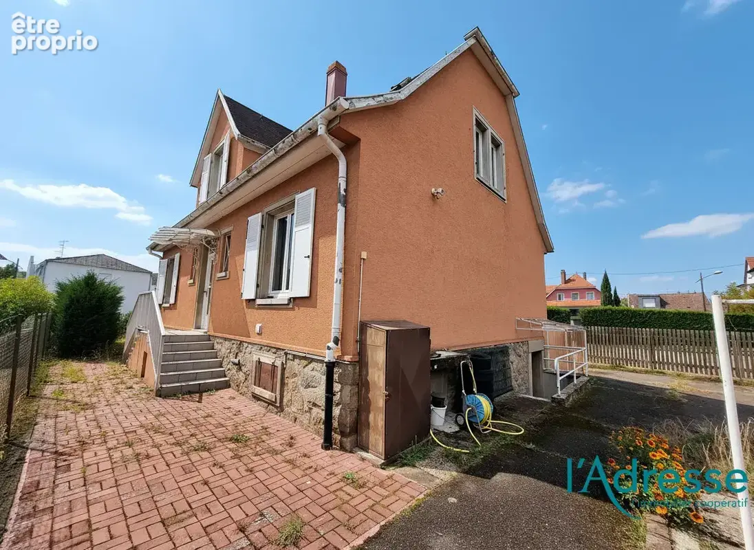 Maison  8 pièces 10.88 ares - photo 3