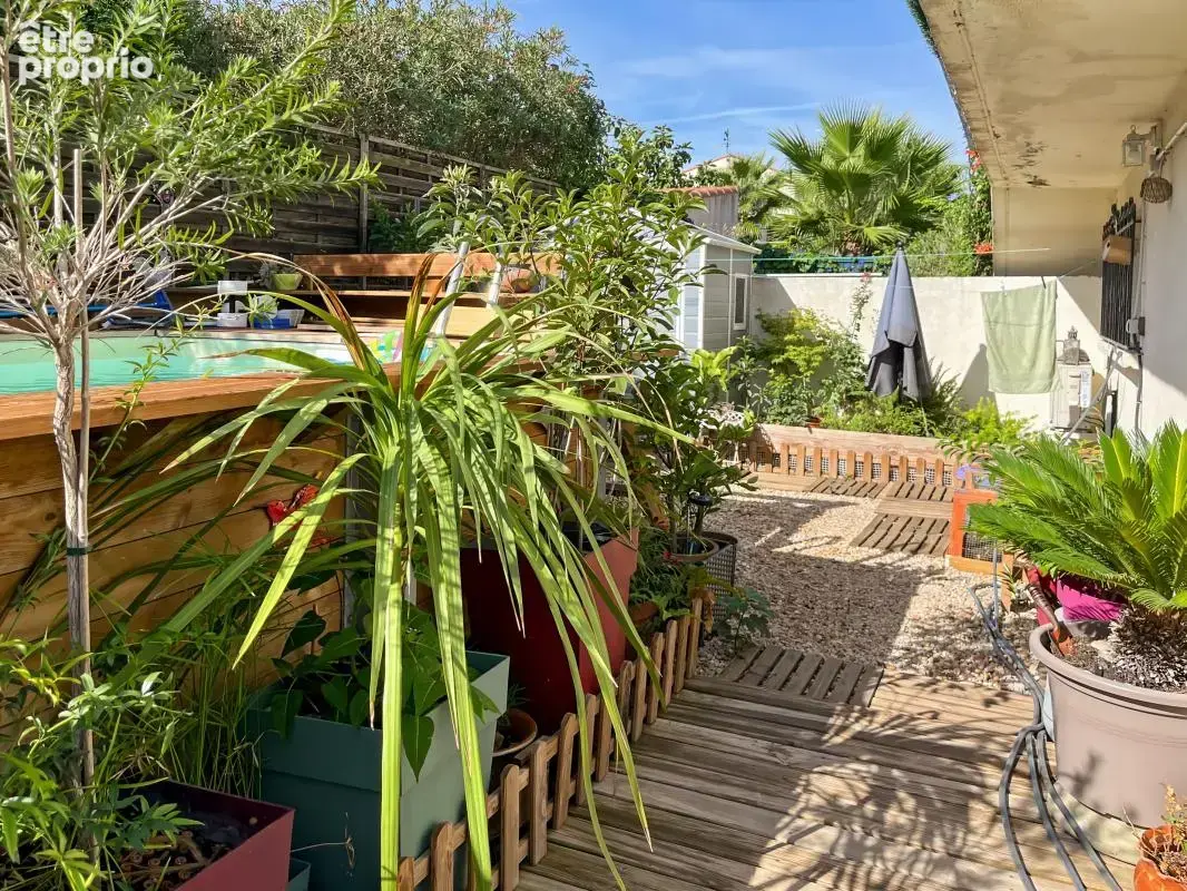 Vente appartement à Marseillan en rez-de-jardin avec garage et piscine - photo 7