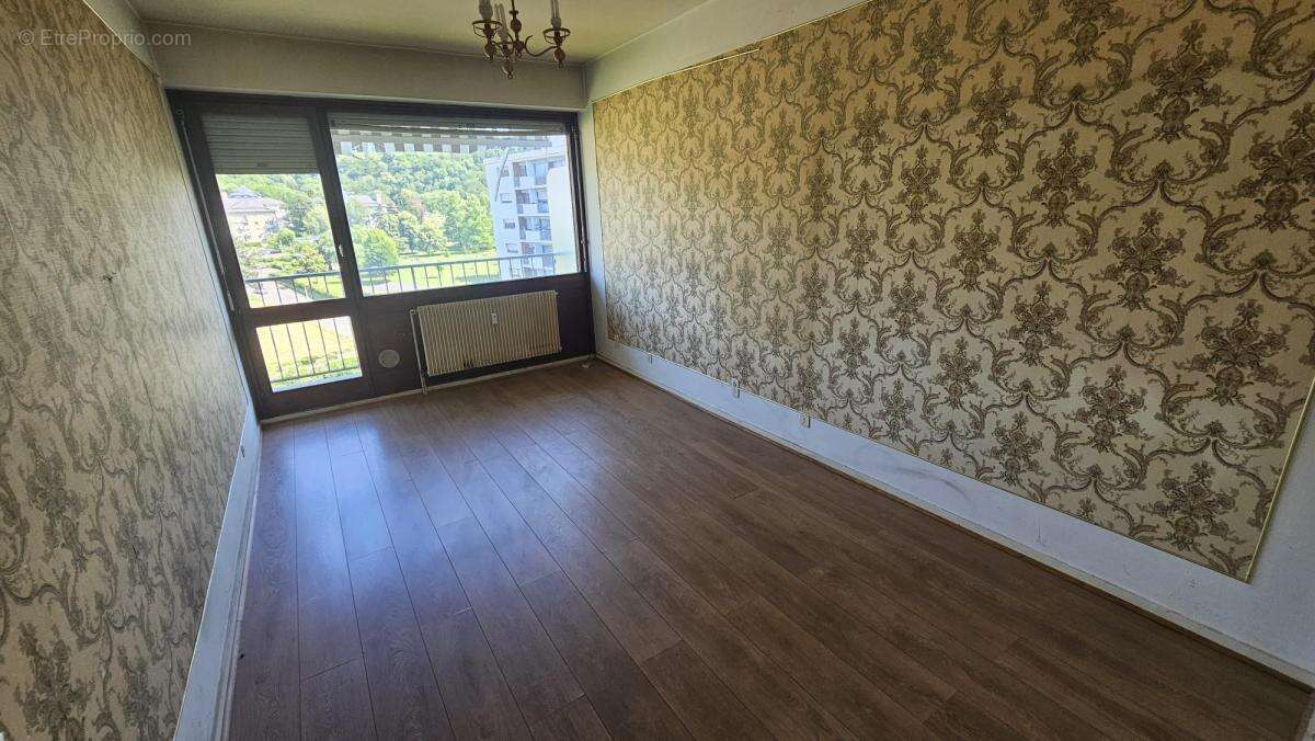 Appartement 75 m² à Jacob-Bellecombette  - photo 6