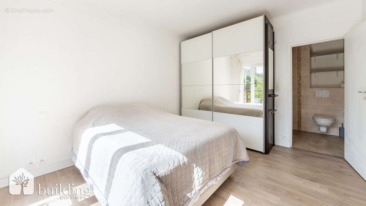 Neuilly Argenson - Appartement 3 pièces, vue dégagée - photo 12