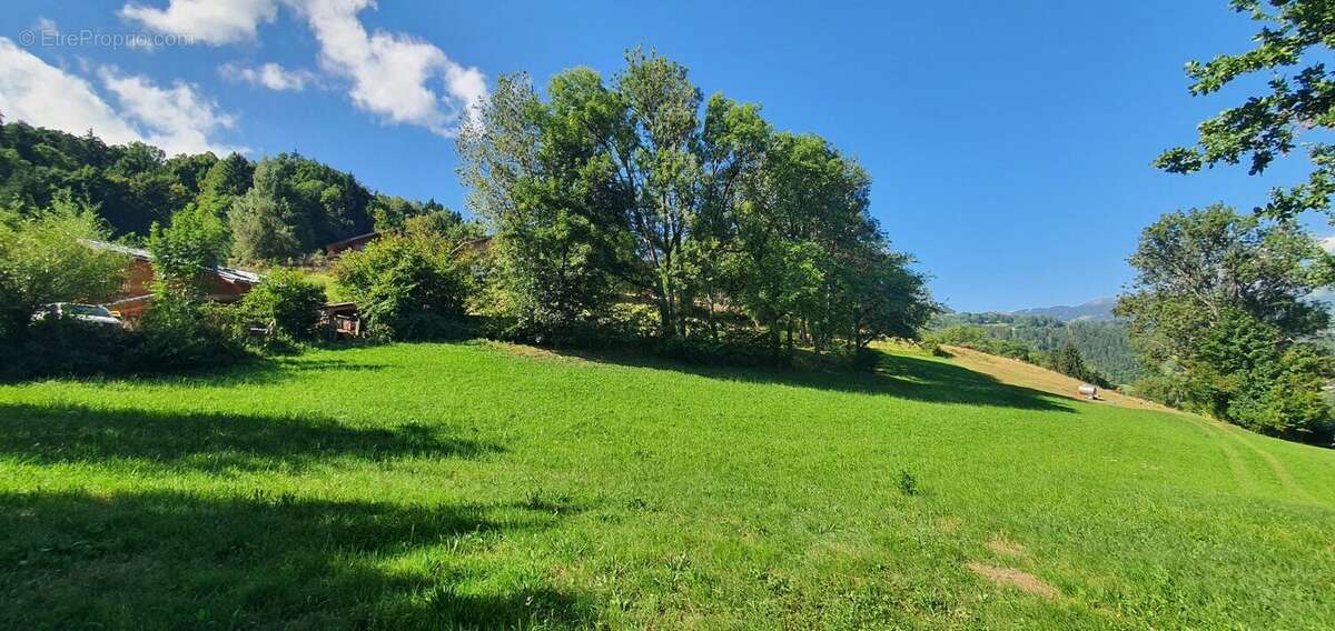 Terrain à SAINT-GERVAIS-LES-BAINS