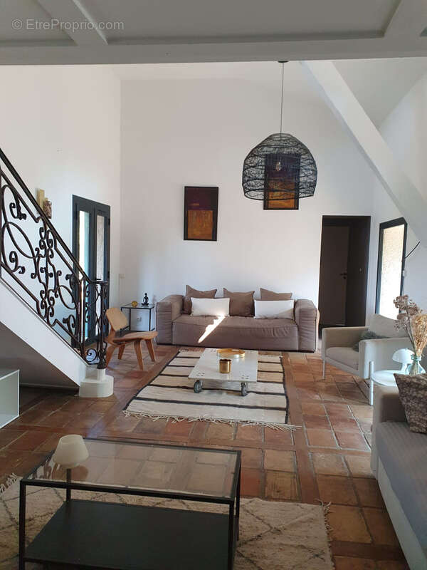 Maison à LA LONDE-LES-MAURES