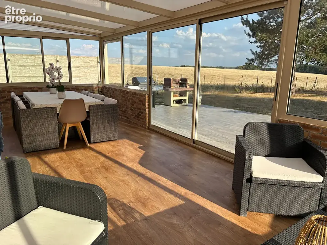 Photo Maison à Chambly au prix de 370 000€