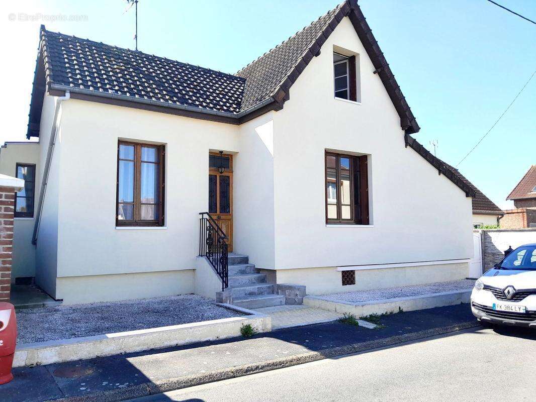 Maison à TERGNIER