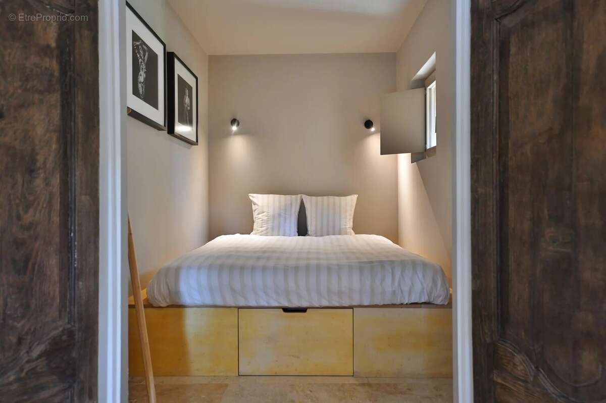 Maison à UZES