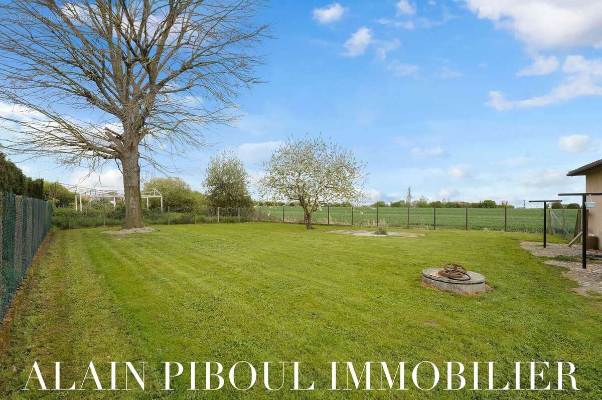 Maison à LE PLAN