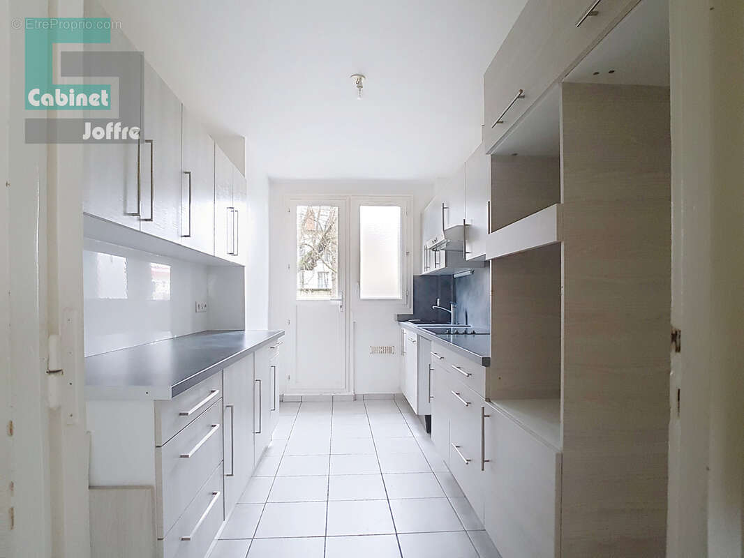 Appartement à FONTAINEBLEAU