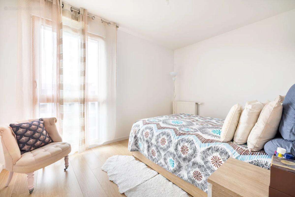 Appartement à THIAIS