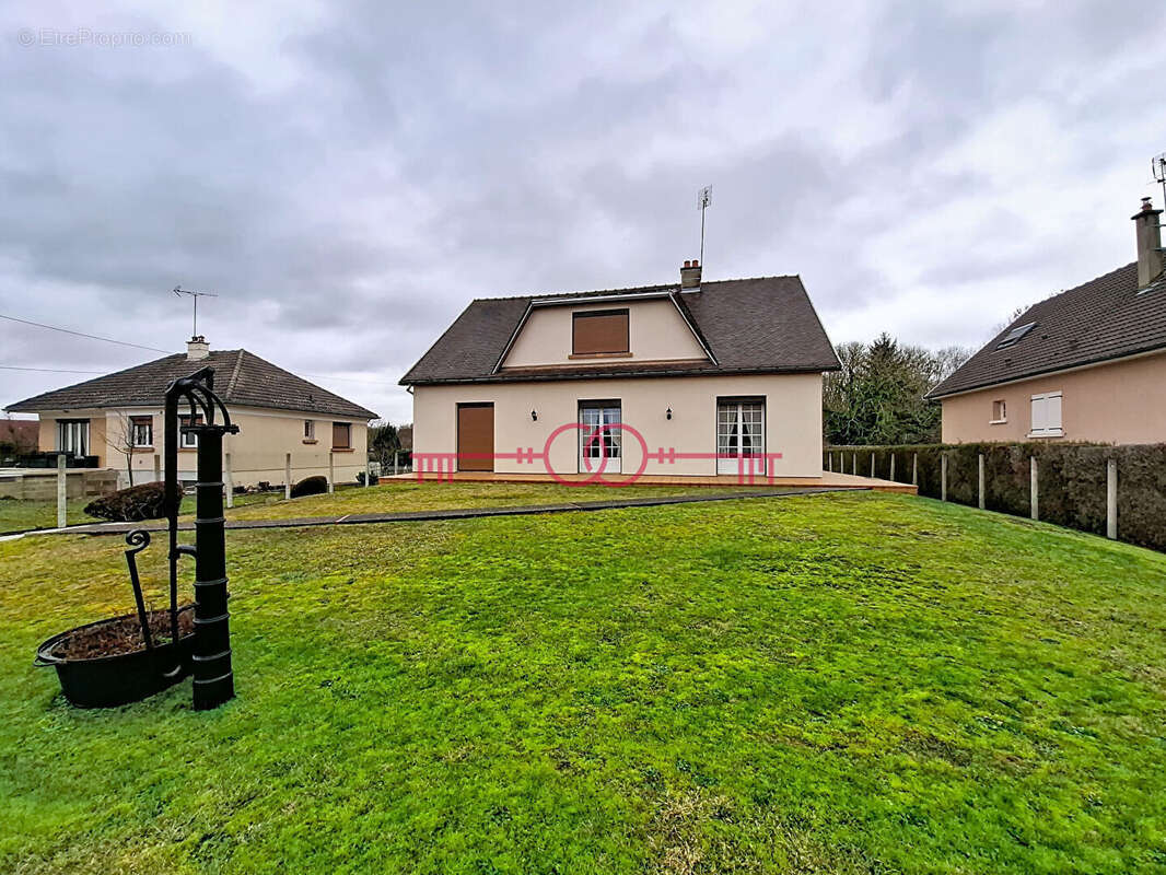 Maison à SAINT-ANDRE-LES-VERGERS