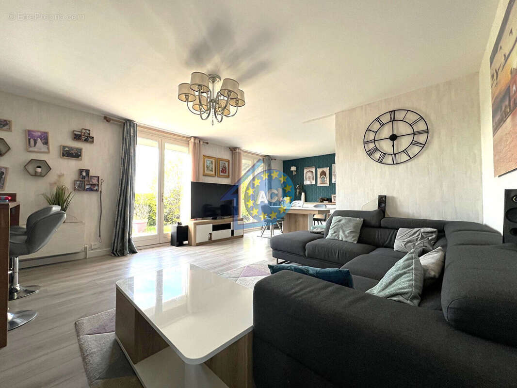 Maison à MANTES-LA-VILLE