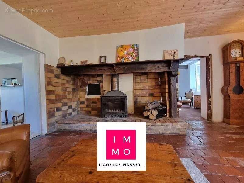 Maison à RABASTENS-DE-BIGORRE