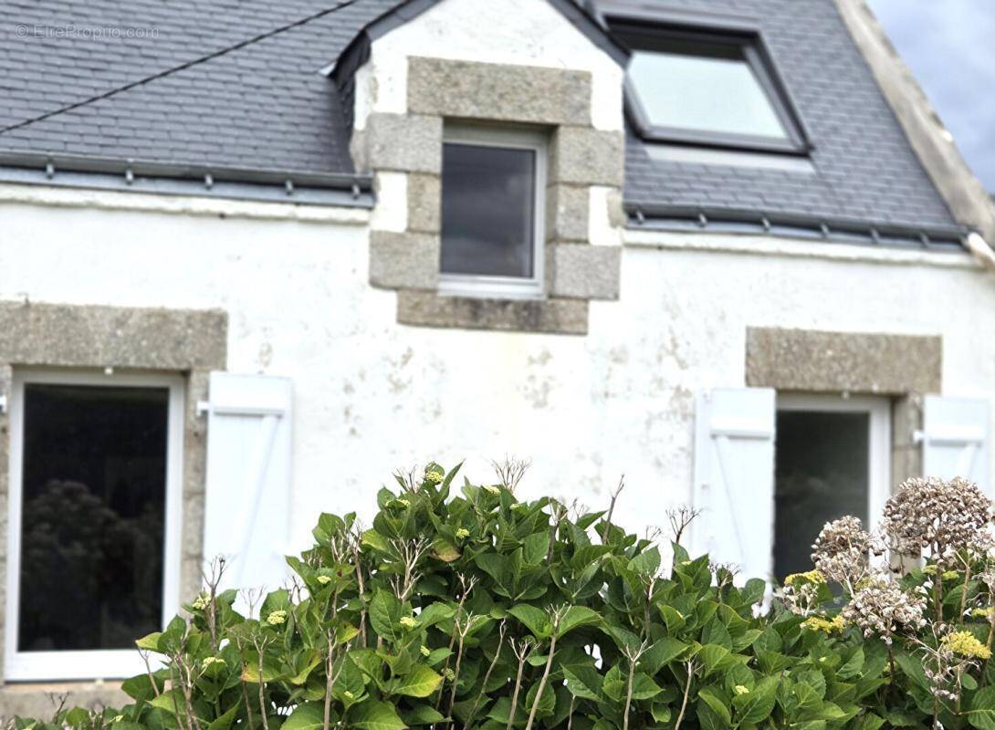 Maison à PLOUHINEC